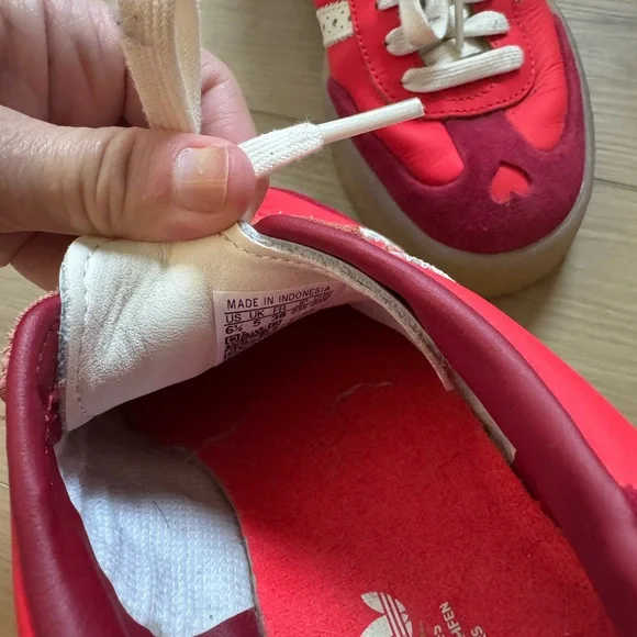 Adidas Samba Bright Red and White Sneakers - Picture 4 of 4